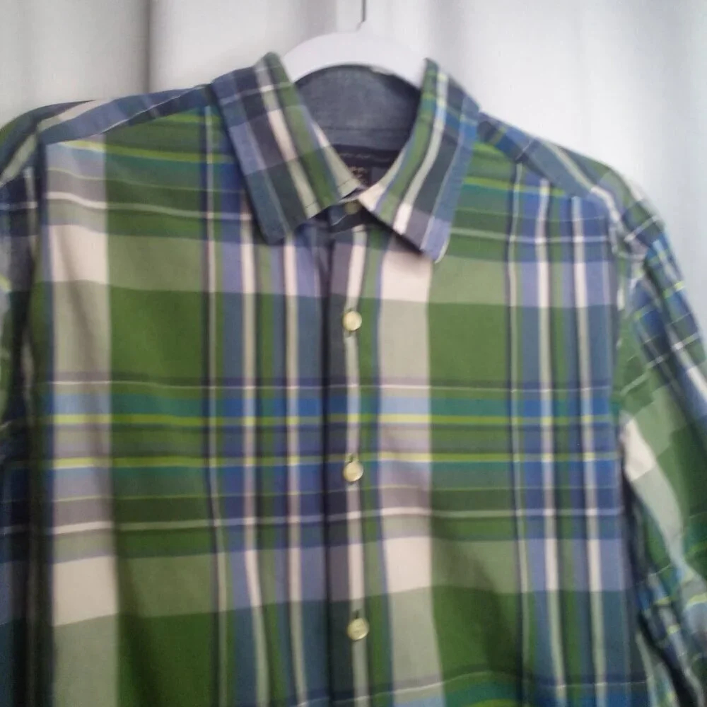 Banana Republic Shirt Men M 15-15 1/2 Button Up Long Sleeve Plaid Blue Green
